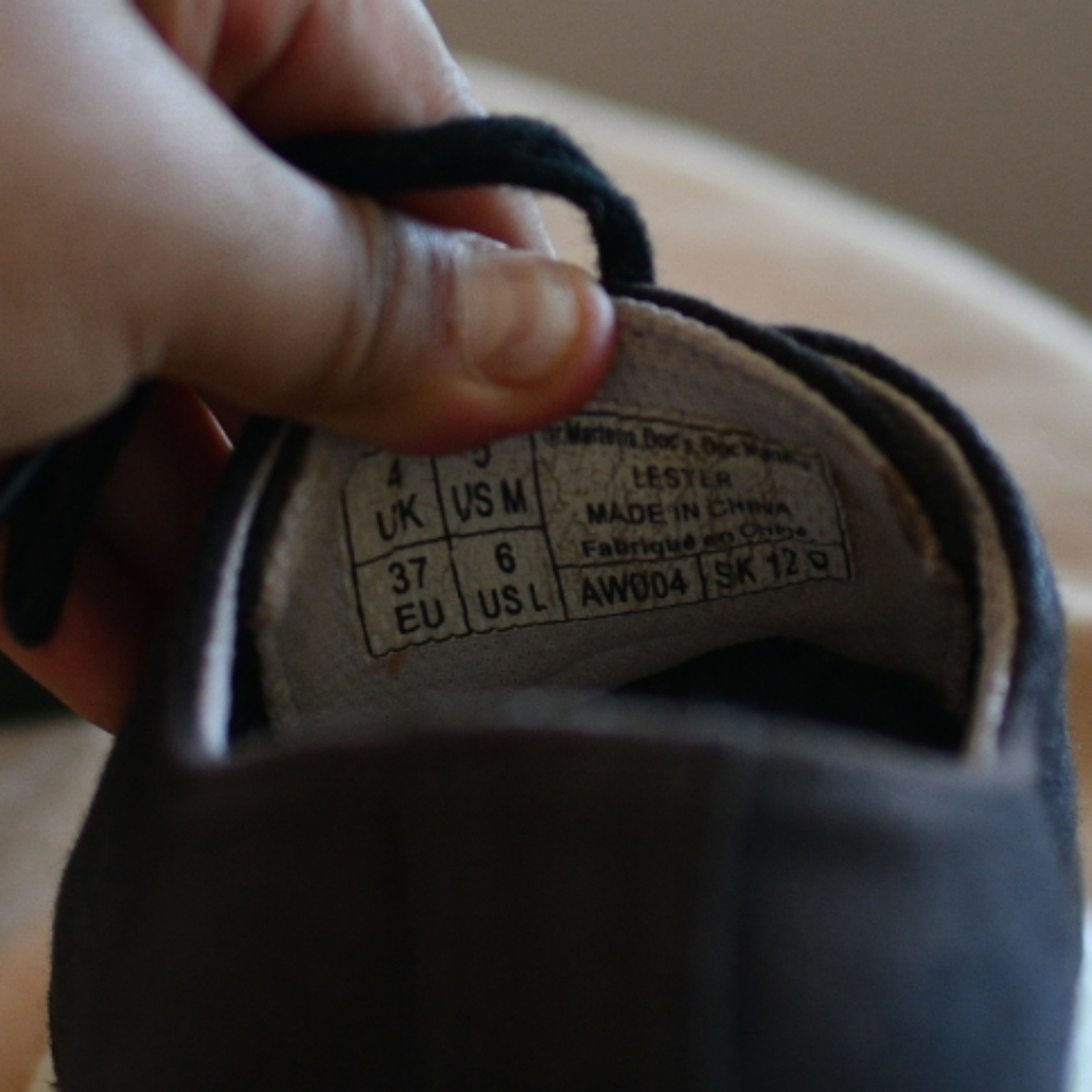 RARE CANVAS DOC MARTENS - Picture 2 of 2